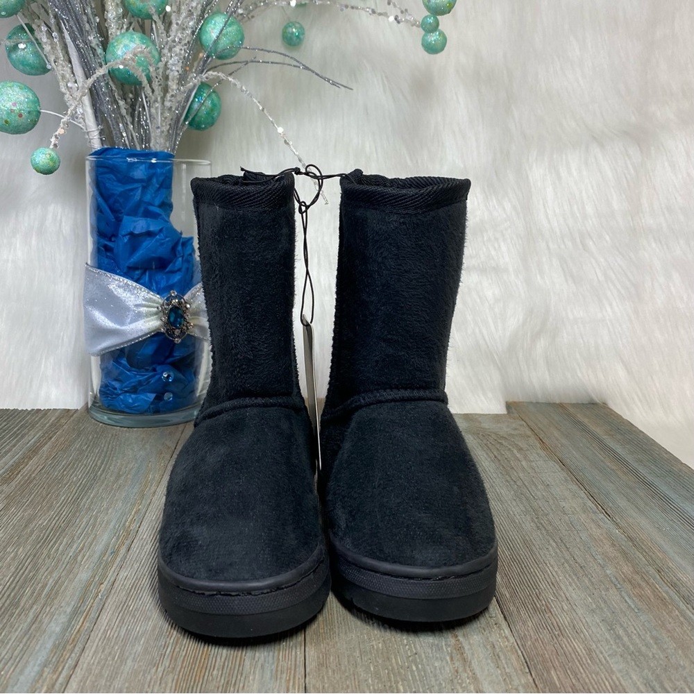 bebe Girls Mid Calf Microsuede Winter Boots 
Size 7 - Picture 3 of 10